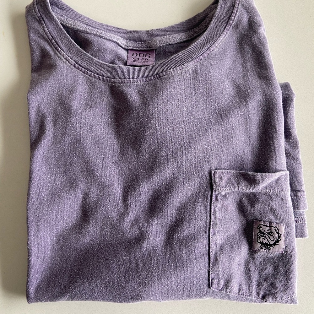 Urban Outfitters Shirt - Picture 2 of 3